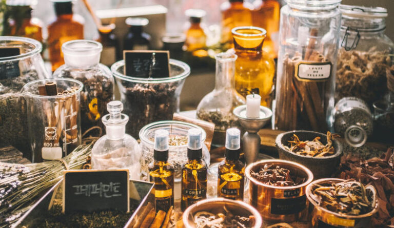 antenna-ohNCIiKVT1g-unsplash